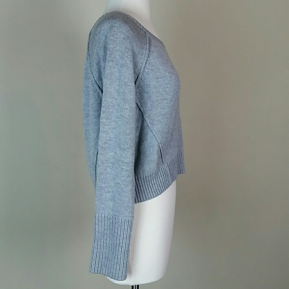 ***SOLD***Athleta grey wool crop sweater size xs - Picture 3 of 5